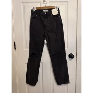 NEW Abercrombie & Fitch Women’s Black 90’s Straight Ultra High Rise 27 4S